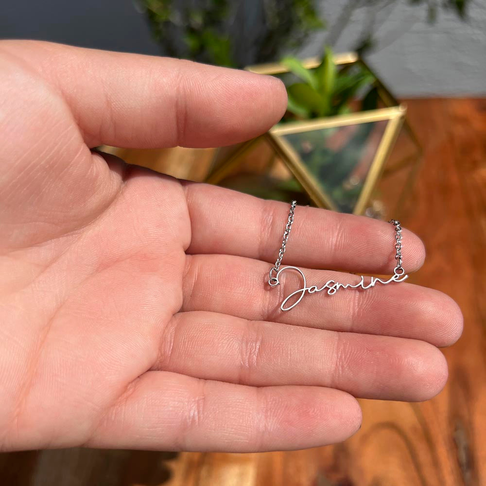 Personalized Name Necklace – Known & Loved To My Mom - To My Mother