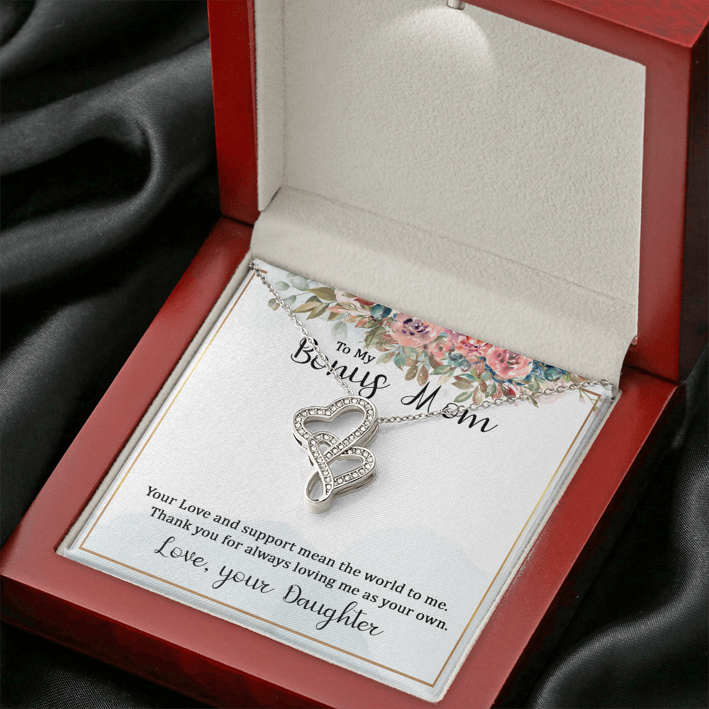 To My Bonus Mom Your Love and  Support Means the World to Me Heart-to-heart Pendant Necklace