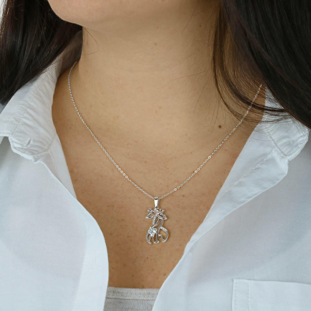 Mom I Am Greatful For All That You Do Giraffe Necklace